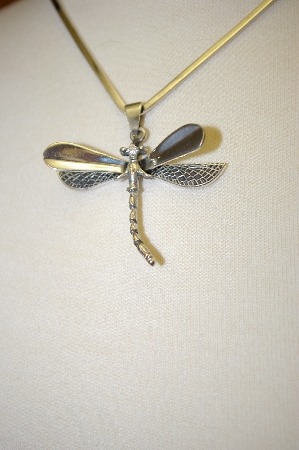 +MBA #18-079  Sterling Drangonfly Pendant With Chain