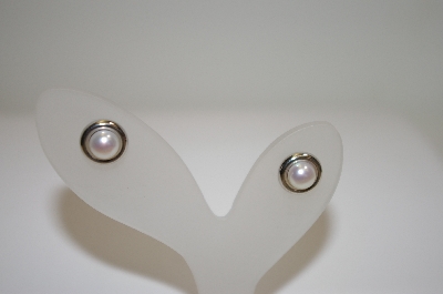 +MBA #18-485  Cultured Freshwater Pearl Studs & Button Earring Jackets