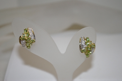 +MBA # 18-395  14K Yellow Gold Peridot & Diamond Earrings