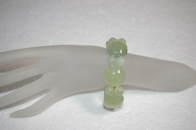 +MBA #18-051  Aventurine Stretch Gemstone Bracelet