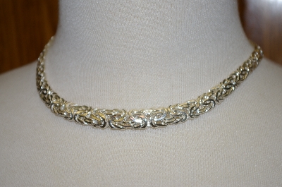 +MBA #19-080  Graduated Byzantine Sterling Necklace