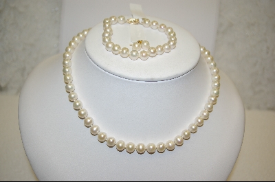 +  14Kt  18" Cultured Freshwater Pearl Necklace/7.5" Bracelet/7-8mm Pierced earrings