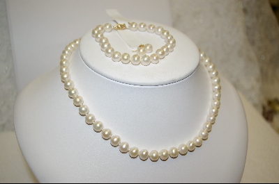 +  14Kt  18" Cultured Freshwater Pearl Necklace/7.5" Bracelet/7-8mm Pierced earrings
