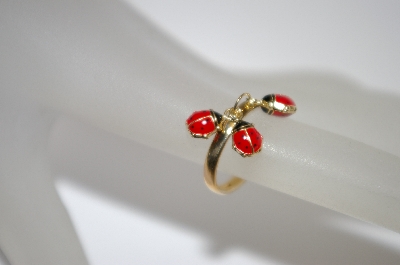 +MBA #19-624  14K Yellow Gold Red Enameled Lady Bug Ring