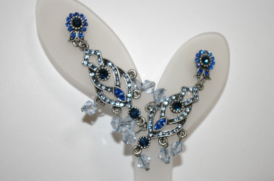 +MBA #20-558  Vintage Look Blue Crystal Earrings