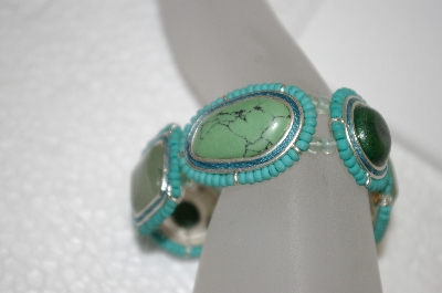 +MBA #20-489  Liz Claiborne Stone Stretch Bracelet & Matching Earrings