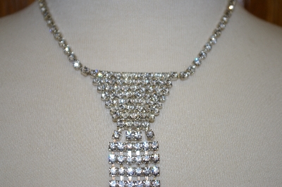 +MBA #20-236  Beautiful Clear Crystal Tie Necklace