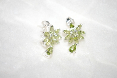 +MBA #21-408  Sterling Peridot Dangle Earrings