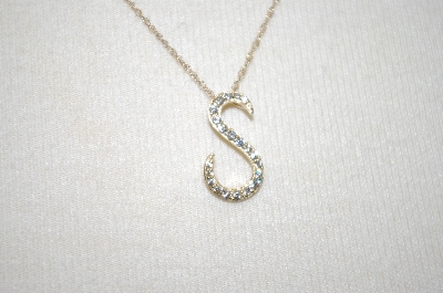 +MBA #21-452  14K Yellow Gold "S" Pendant