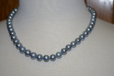 +MBA #21-543  14K 18" Cultured Grey Freshwater Pearls