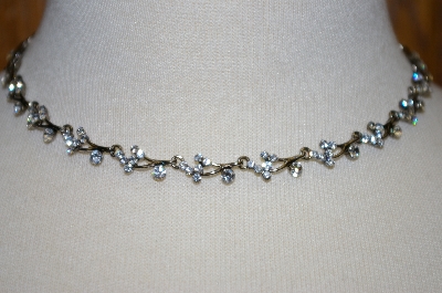 +MBA #21-544  "Imagine Designs Clear Crystal Necklace