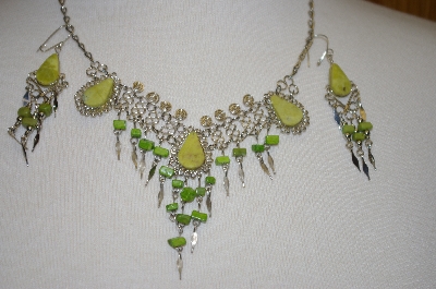 +MBA #24-023  Peruvian Green Serpentine Necklace & Matching Earrings