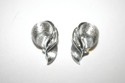 +MBA #24-189  "Lisner Silver Tone Clip On Earrings