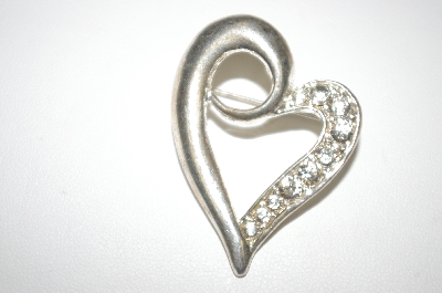 +MBA #24-290  Clear Crystal Silver Tone Heart Pin