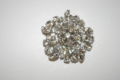+MBA #24-374  Large Clear Crystal Silvertone Brooch