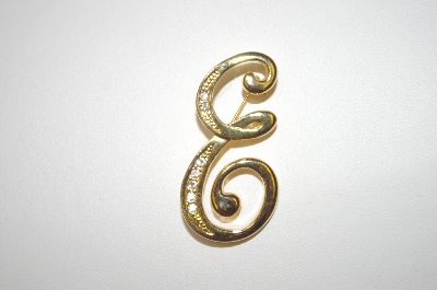 +MBA #24-416  Vintage Gold Plated Fancy "E" Pin With Crytsals