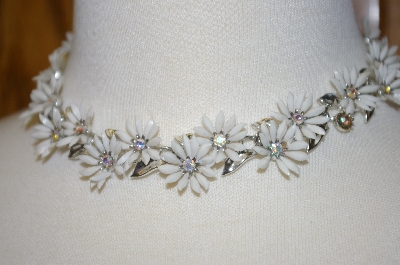 +MBA #24-394  Coro 17" White Flower Necklace