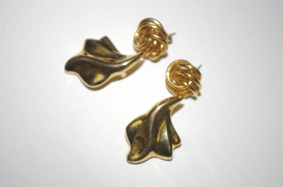 +MBA #25-035   Set Of Two Gold Plated Earrings