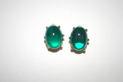 +MBA #S4-319  Gold Plated Green Glass Cabachon Clip Style Earrings