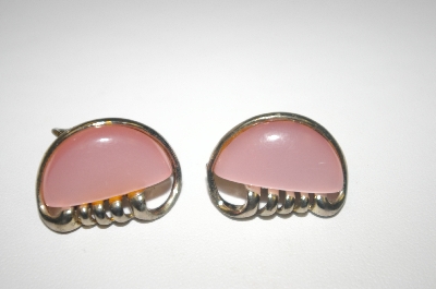 +MBA #S4311  Coro Pink Acrylic Clip On Earrings