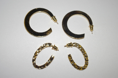 + MBA #S4-183  "Lot Of (1) Pin  & (2) Paris Of Pierced Earrings