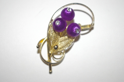 +MBA #S4-218  Gold Plated Purple Thread Covered Bead Pin