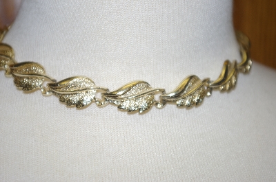 +MBA #S4-291  "Sarah Coventry Gold Plated Signed Leaf Necklace