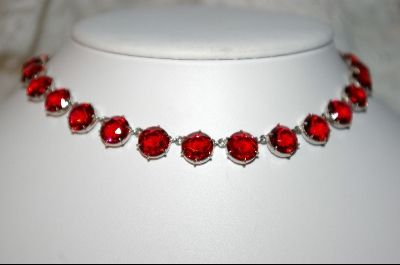 +MBA   "27 Stone Red Glass 16" L Chocker