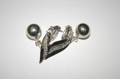 +MBA #2-546  2 Pairs Sterling Pierced Earrings