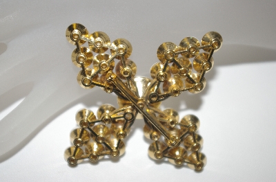 +MBA #23-288  Vintage White Stone Gold Plated Brooch