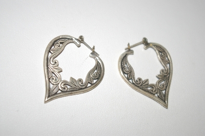 +MBA #23-562  Fancy Sterling Carved Heart Earrings