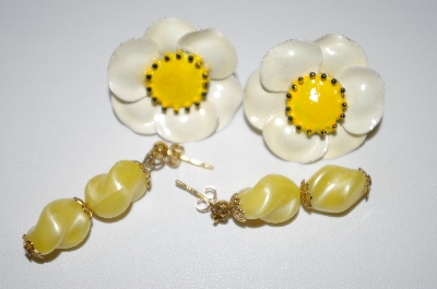 +MBA #25-269  2 Pairs Yellow Vintage Earrings