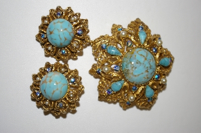 +MBA #25-1 Vintage Florenza Faux Turquoise Pin/Pendant & Matching Clip On Earrings