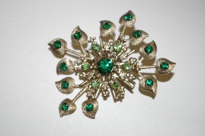 +MBA #25-747  Vintage Gold Tone Two Shades Of Green Rhinestone Pin