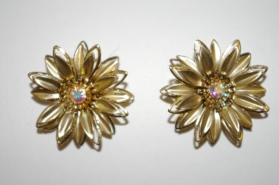 +MBA #25-802  Vintage Gold Plated Flower Clip Ons