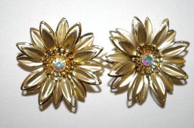 +MBA #25-802  Vintage Gold Plated Flower Clip Ons