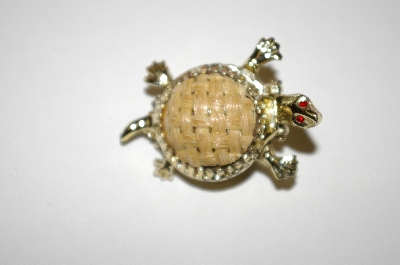 +MBA #25-651  Vintage Turtle Locket Pin