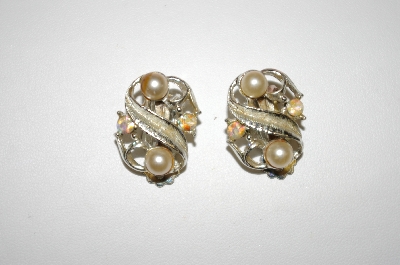 +MBA #25-657  Vintage SilverTone Faux Pearl & AB Rhinestone Clip On's