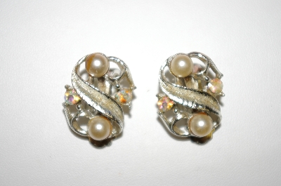 +MBA #25-657  Vintage SilverTone Faux Pearl & AB Rhinestone Clip On's