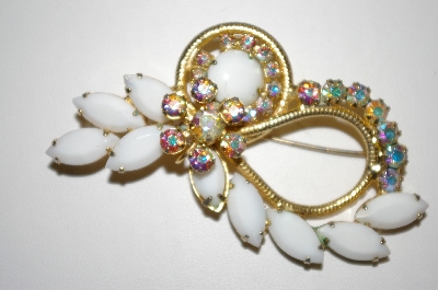 +MBA #26-621  Vintage White Glass & AB Crystal Pin