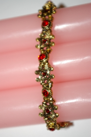 +MBA #25-334  Vintage Gold Tone Red Rhinestone Stretch Bracelet