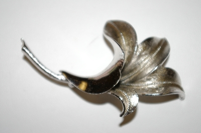 +MBA #25-313  Coro Silver Tone Flower Pin