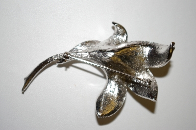 +MBA #25-313  Coro Silver Tone Flower Pin