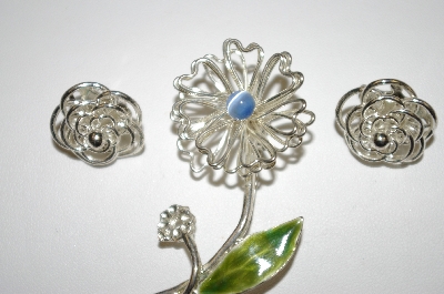 +MBA #25-387  3 Pieces Of Vintage Silver Tone Jewelry