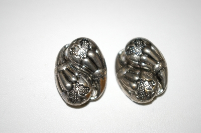 +MBA #25-408  Vintage Silver Tone Clip On Earrings