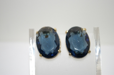 +MBA #6-1277   Vintage Blue Glass Clip On Earrings