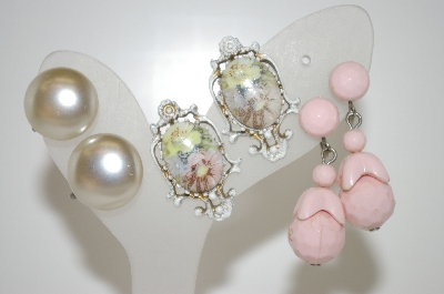 +MBA #6-0999  "Lot Of  (3) Pairs Of Vintage Earrings