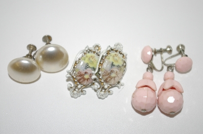 +MBA #6-0999  "Lot Of  (3) Pairs Of Vintage Earrings