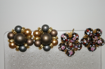 +MBA #6-1038   2 Pairs Of Vintage Gold Tone Earrings