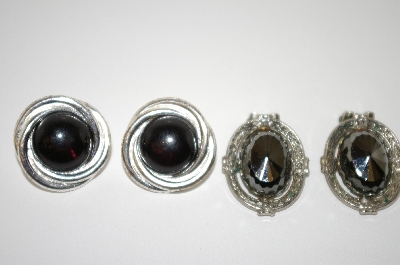 +MBA #6-0947   2 Pairs Vintage Black Stone Earrings